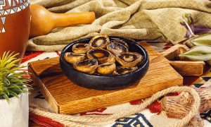 Mushrooms-on-a-clay-pan