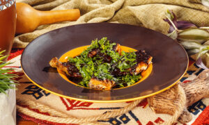 fried-chicken-in-blackberry-sauce​